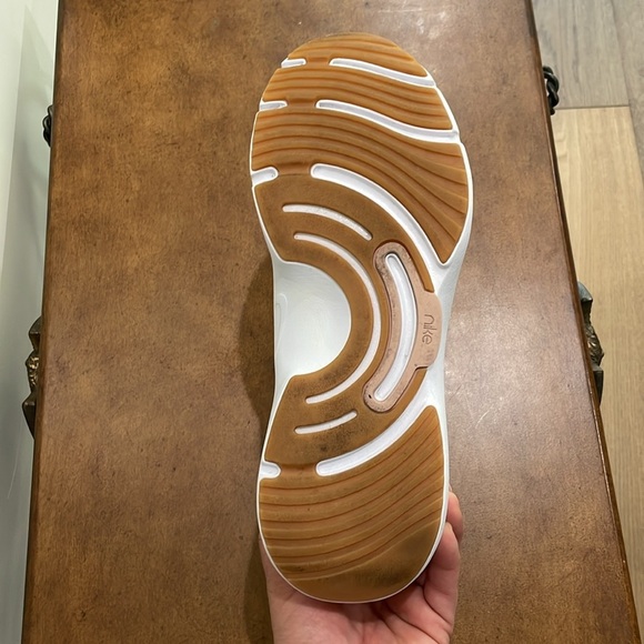 Nike in-Season TR 13 Women's Training Shoes Athletic DV3975-600 Size 11 - Picture 12 of 15